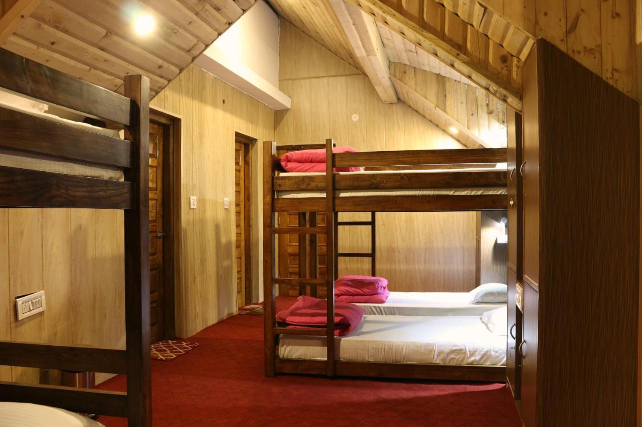 Utopia Hostels Dharamkot Mcleodganj Dharamshala Exteriör bild