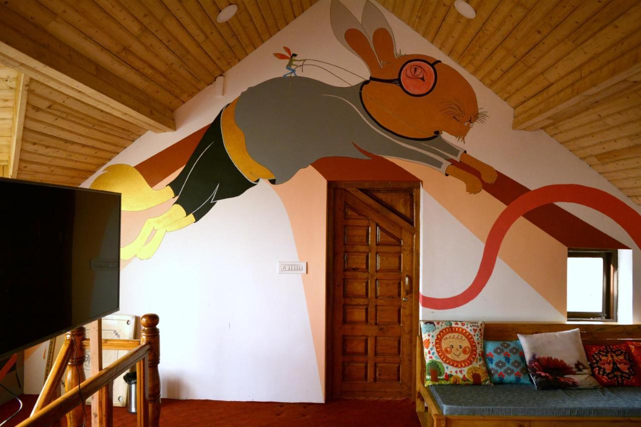 Utopia Hostels Dharamkot Mcleodganj Dharamshala Exteriör bild