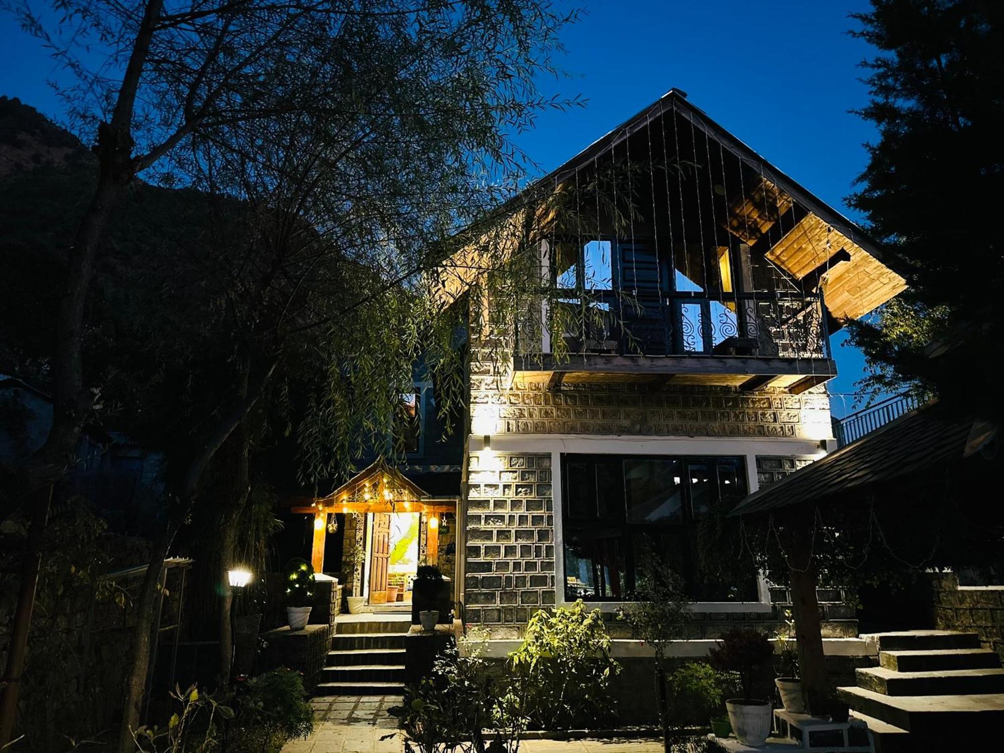 Utopia Hostels Dharamkot Mcleodganj Dharamshala Exteriör bild